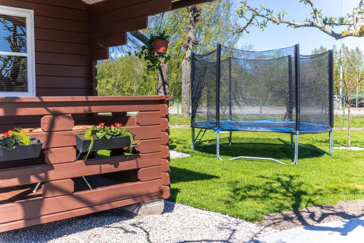 Villa Zaliasis Kampas Nameliai Sventojoje Šventoji Esterno foto